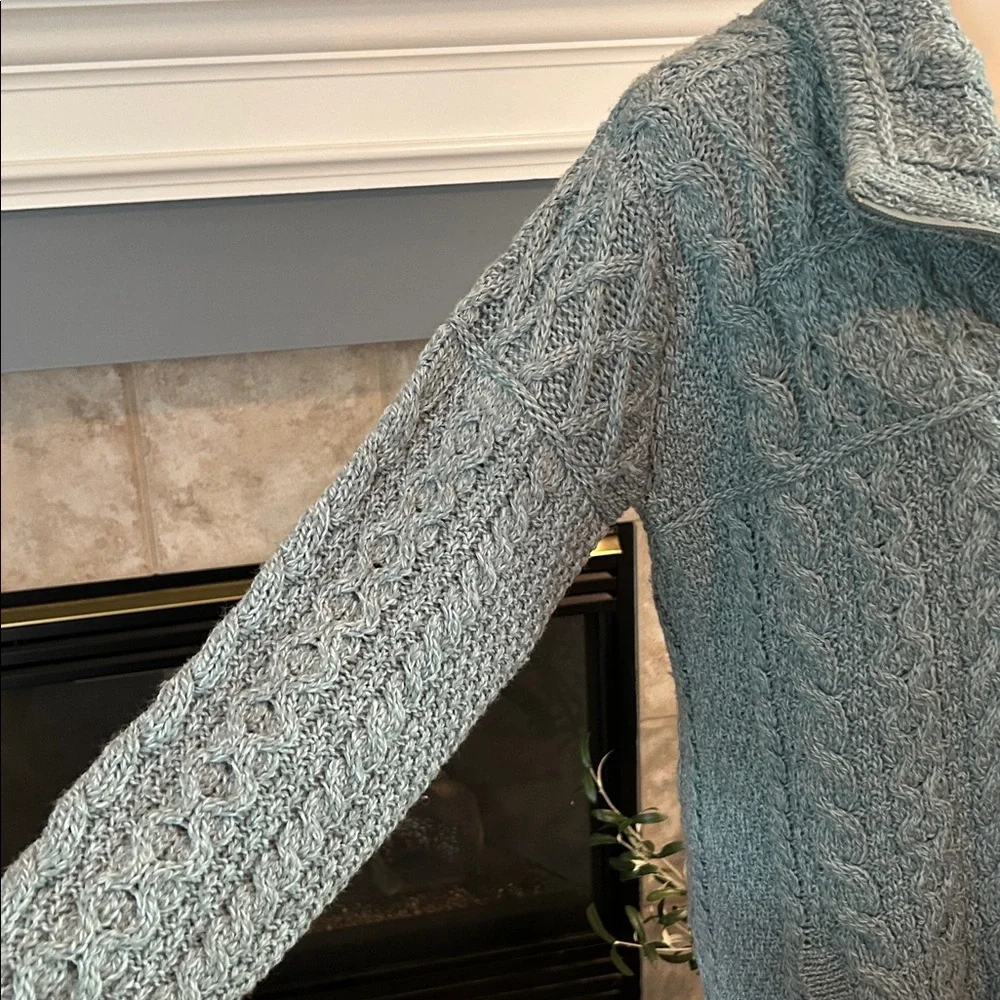 Aran Crafts mermaid Blue Cable Knit Cardigan 100% merino wool sz medium Ireland - Picture 4 of 9